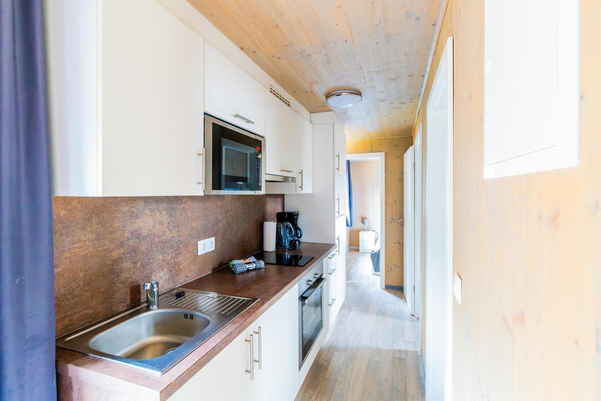 Naturcamping Lueneburger Heide - Chalets & Tiny Haeuser Soltau Eksteriør bilde