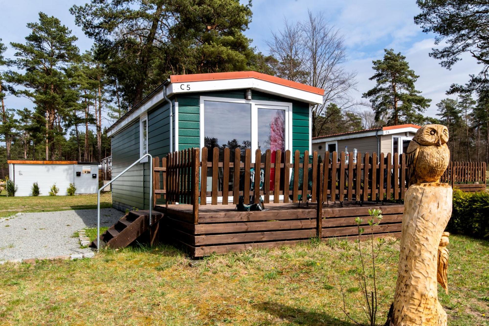 Naturcamping Lueneburger Heide - Chalets & Tiny Haeuser Soltau Eksteriør bilde