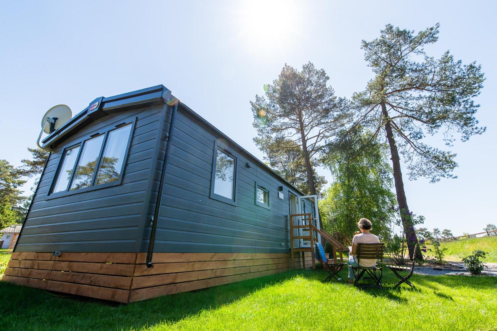 Naturcamping Lueneburger Heide - Chalets & Tiny Haeuser Soltau Eksteriør bilde