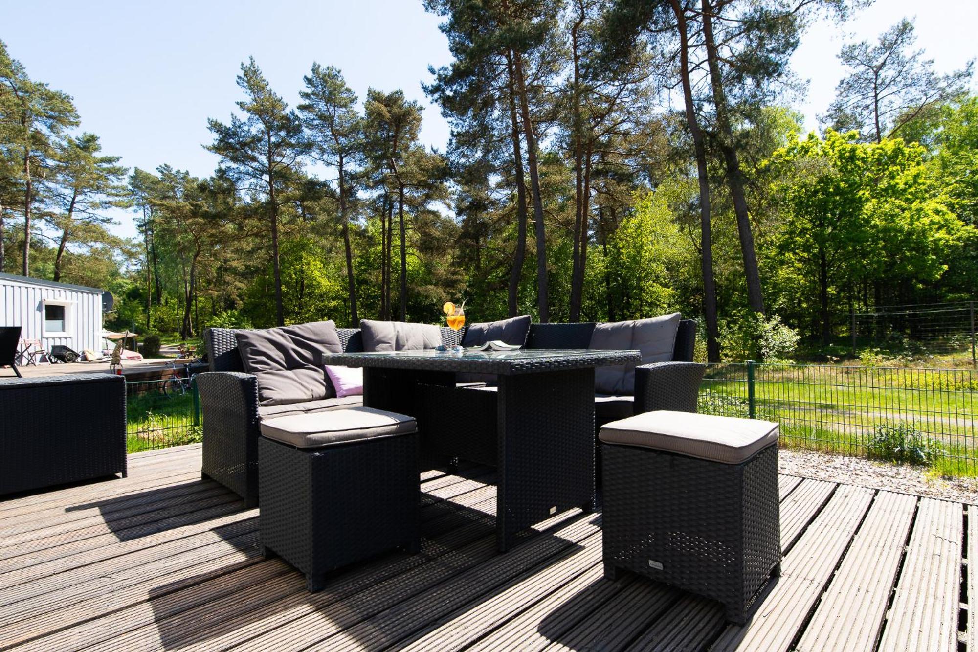Naturcamping Lueneburger Heide - Chalets & Tiny Haeuser Soltau Eksteriør bilde